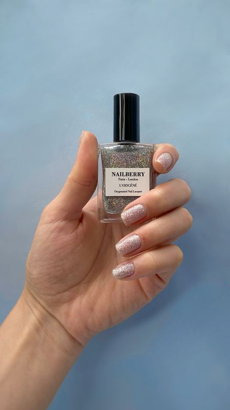 Cosmic | Neglelakk | Nailberry